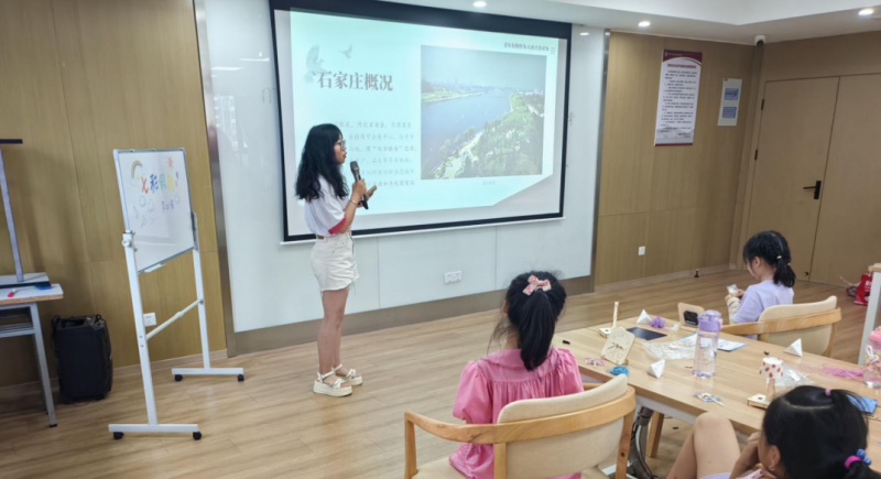 2025媒体管家：时光剪影，柏卜情谊润童心田——西柏坡精神志愿宣讲走进袁家边儿童心间