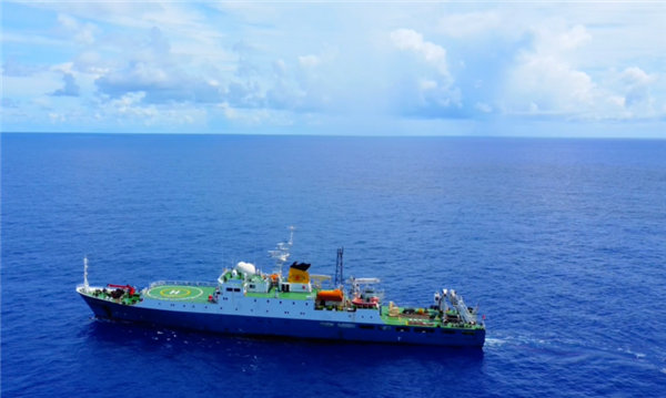 “海洋地质六号”科考成果发布：太平洋深渊完成首次“CT扫描”